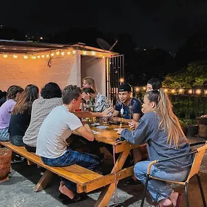  Hostal La Familia - Manila