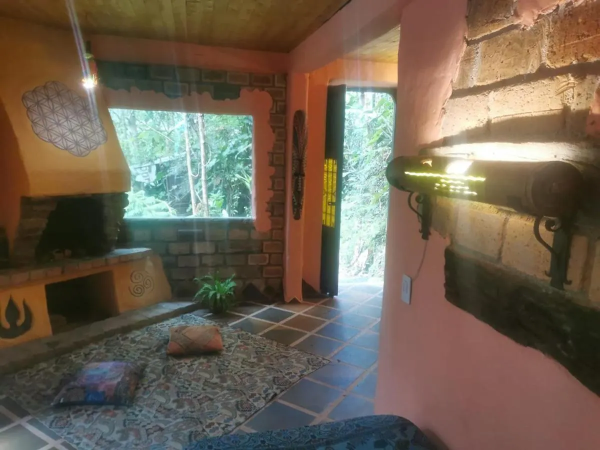 Botanico Hostal 메딜린